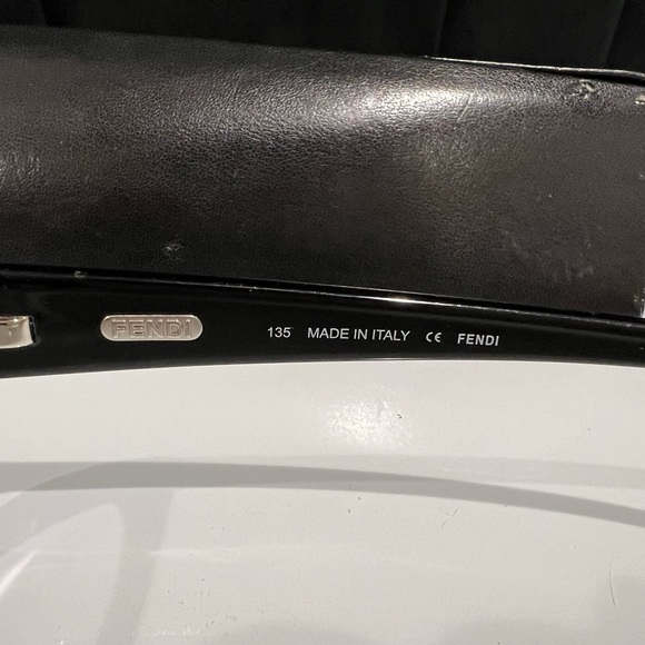 Authentic Fendi Eye Glasses- Black - lightly Used Great Condition - Picture 5 of 9